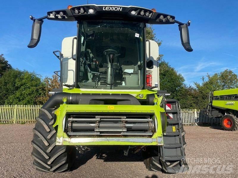 CLAAS LEXION 8600 Mietitrebbiatrici