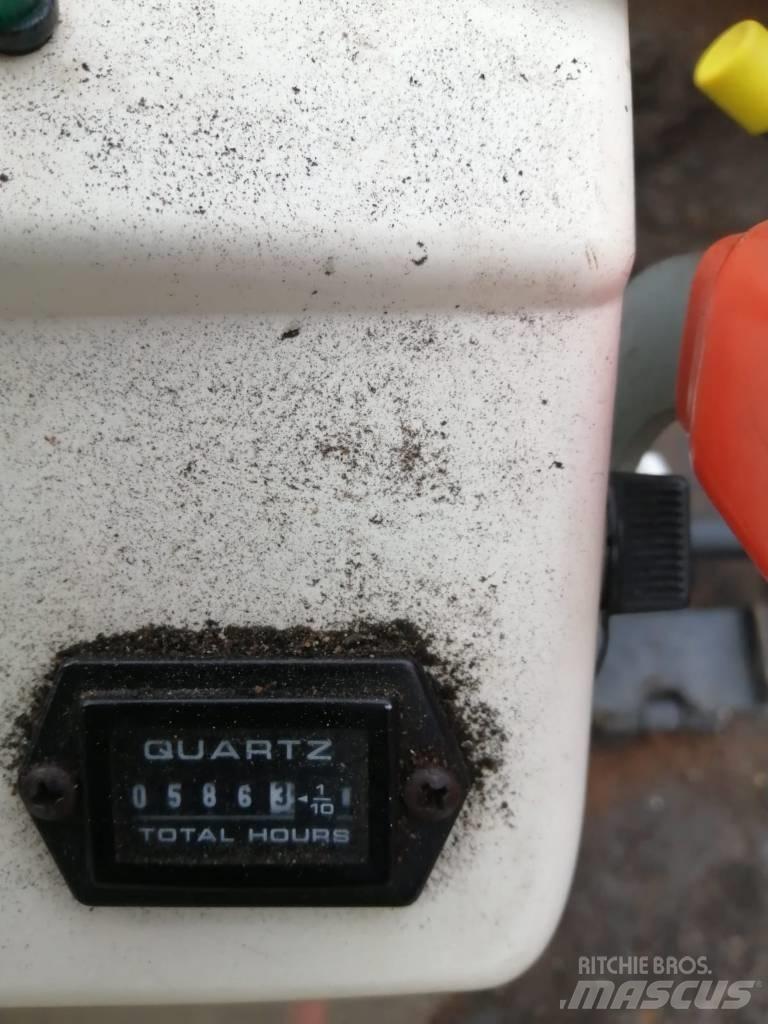 Bobcat E10z Miniescavatori