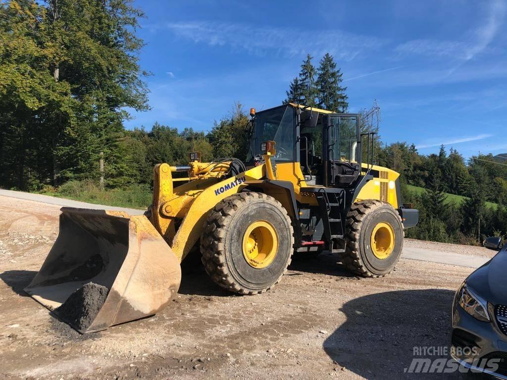 Komatsu WA380-6 Pale gommate