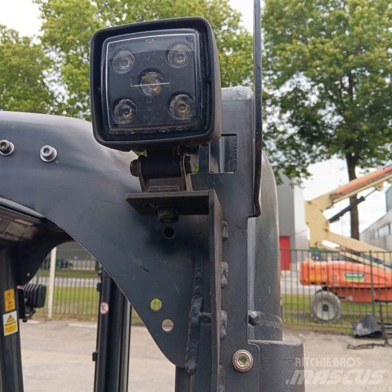 Linde E16P Carrelli elevatori elettrici