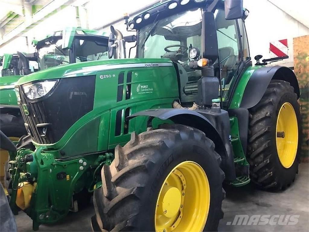 John Deere 6250r Trattori