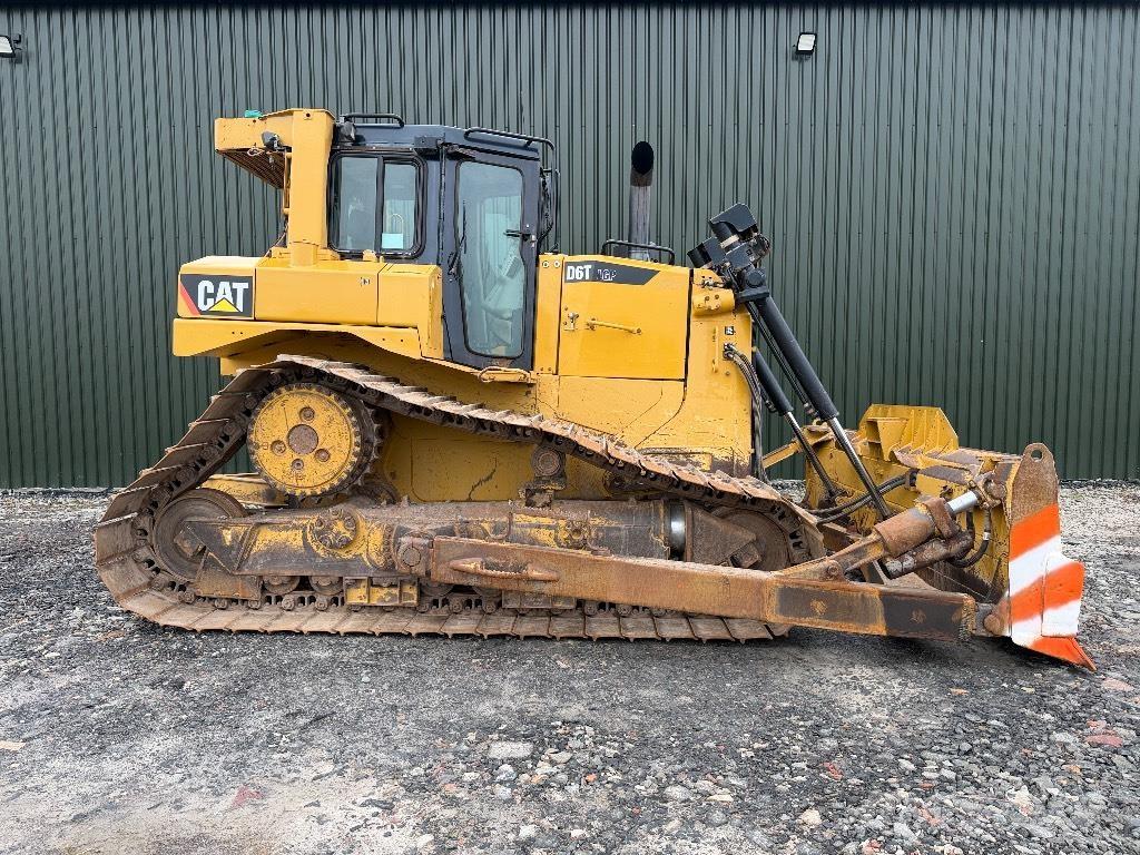 CAT D 6 T LGP Dozer cingolati