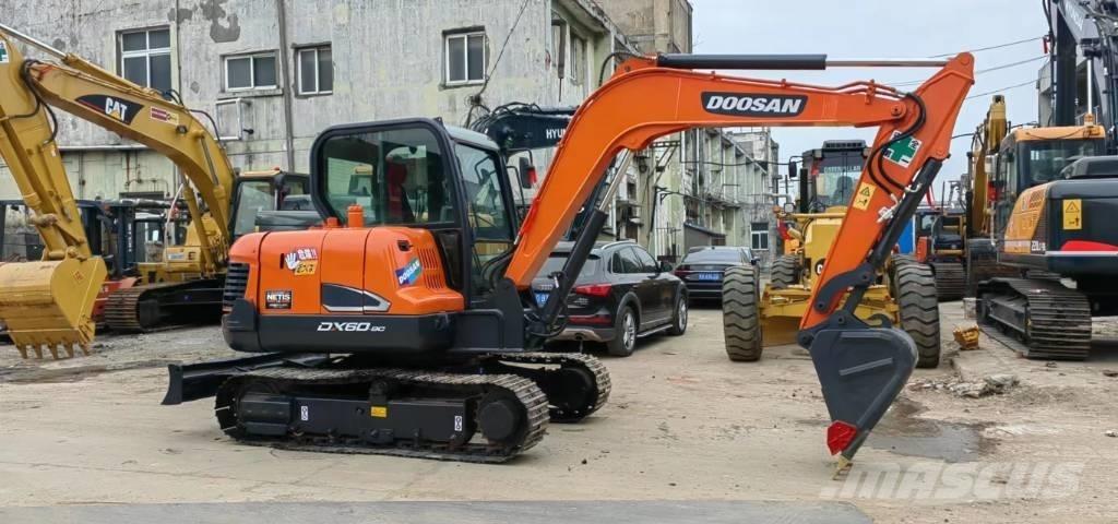 Doosan DX 60 Miniescavatori