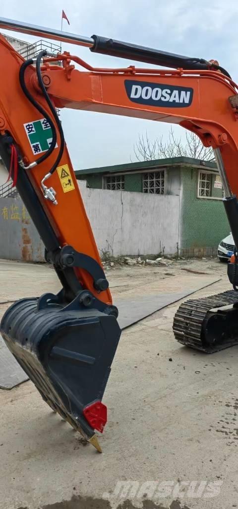 Doosan DX 60 Miniescavatori