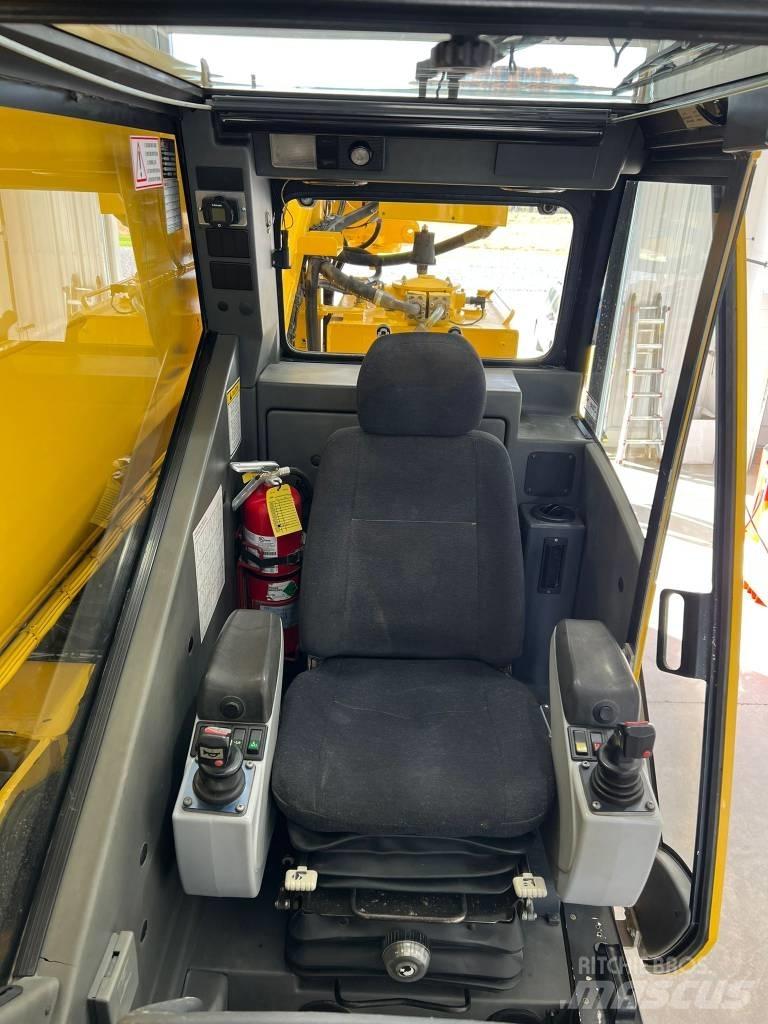 Grove GMK 5165 Gru per tutti i terreni