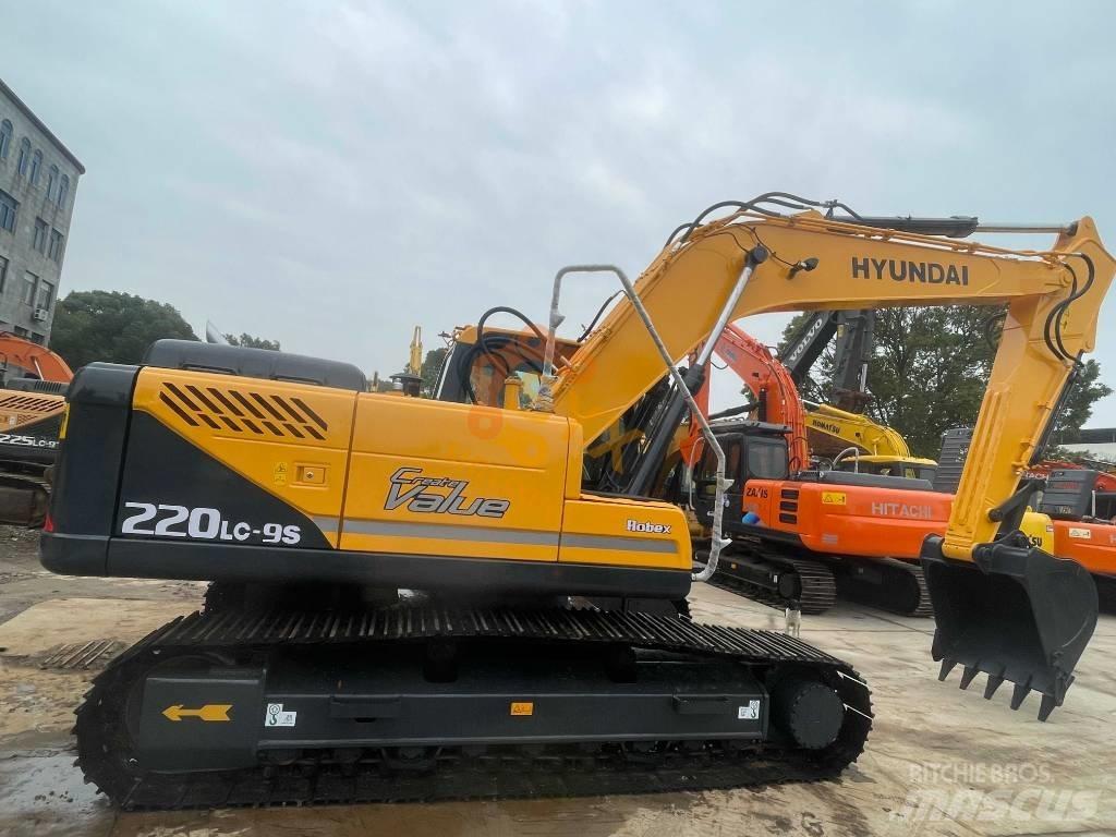 Hyundai Robex 225 Escavatori cingolati