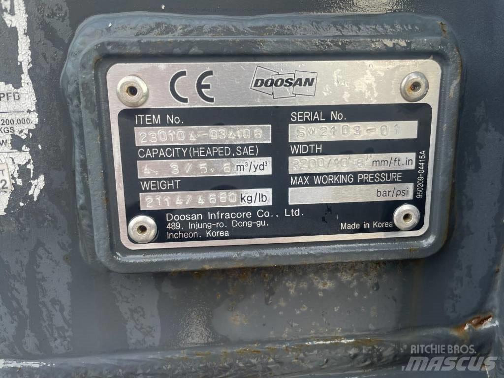 Doosan DL 420-3 Benne