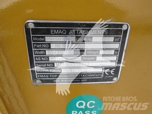 Emaq CAT 320 Benne