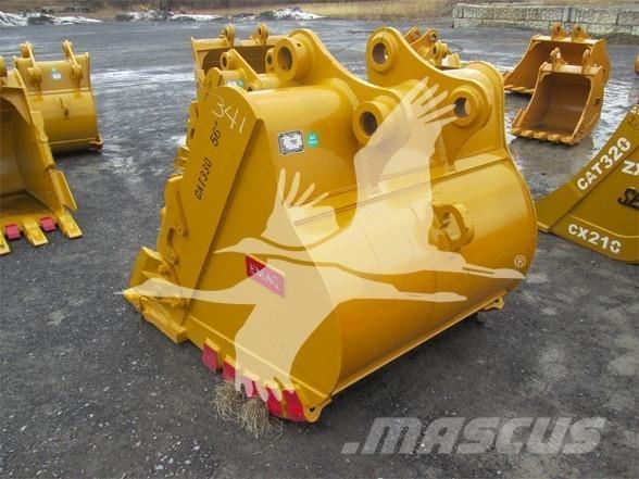 Emaq CAT330 Benne