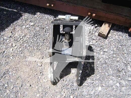 John Deere  Accoppiatori rapidi