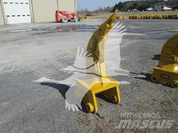 Teran CAT330 Scarificatori