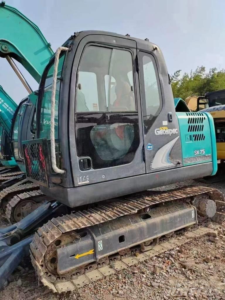 Kobelco SK75 Escavatori cingolati