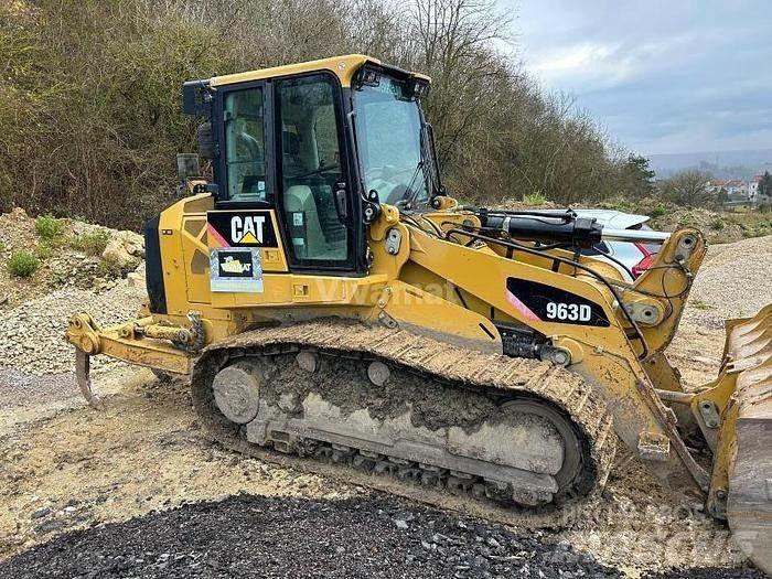 CAT 963D Pale gommate