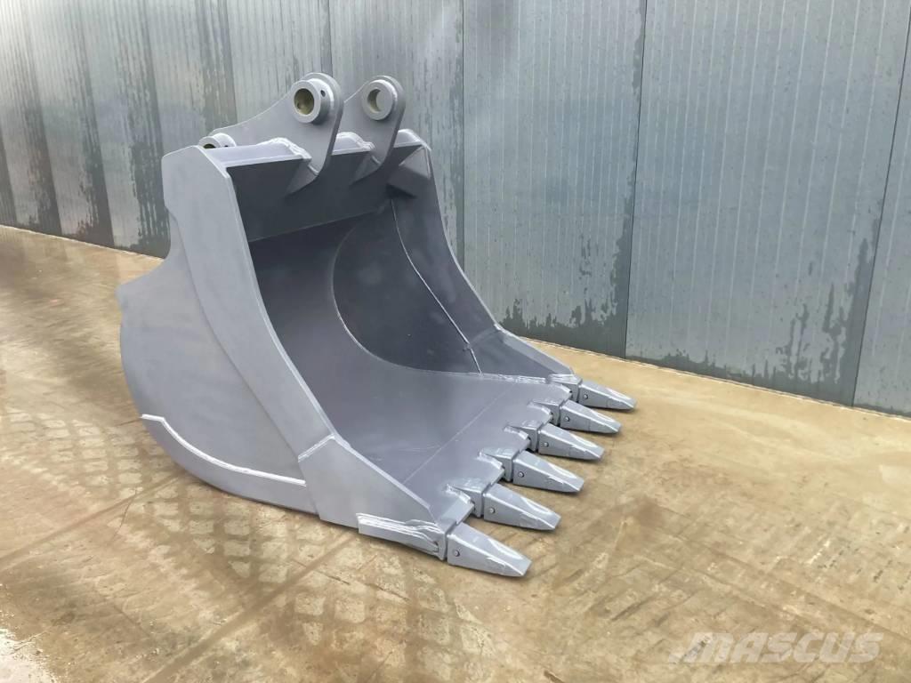 Komatsu PC390 Benne