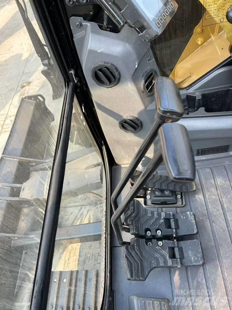 CAT 307.5 Escavatori cingolati