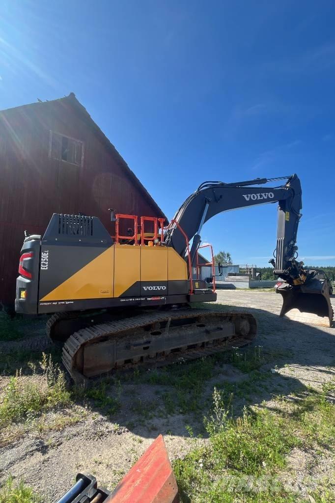 Volvo EC 250 EL Escavatori cingolati