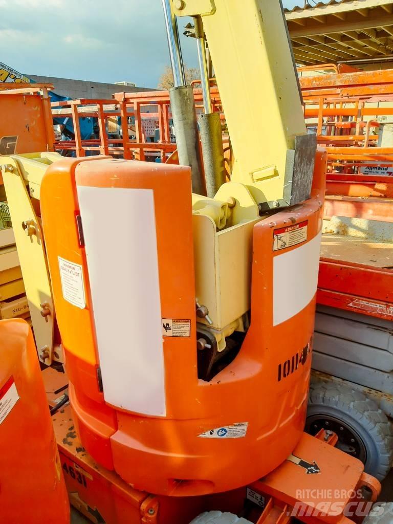 JLG E 300 AJP Piattaforme a braccio articolato