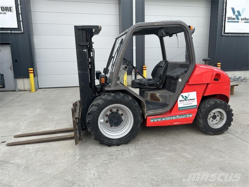Manitou MH25-4 Elevatore per esterni