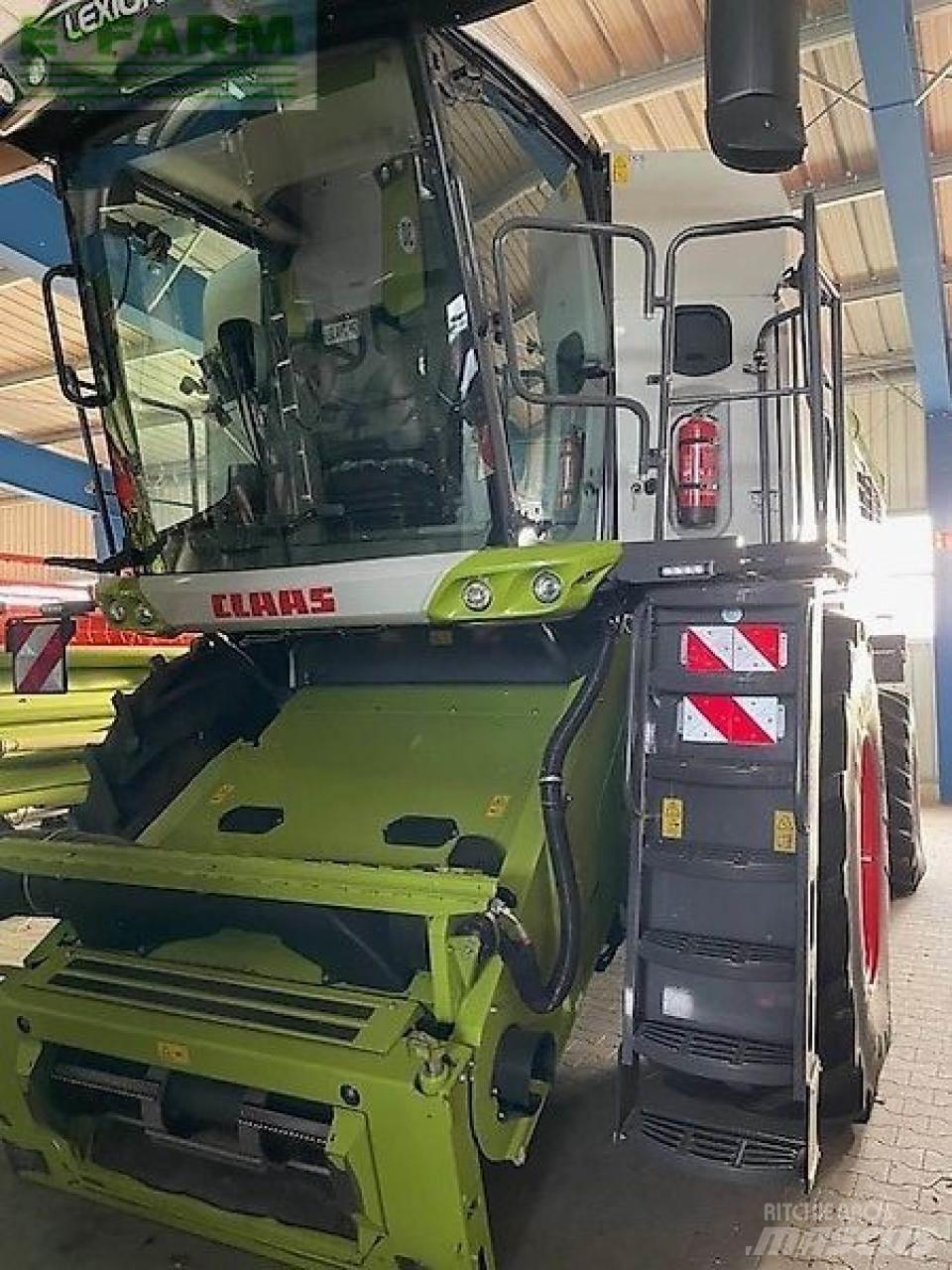 CLAAS lexion 7700 Mietitrebbiatrici