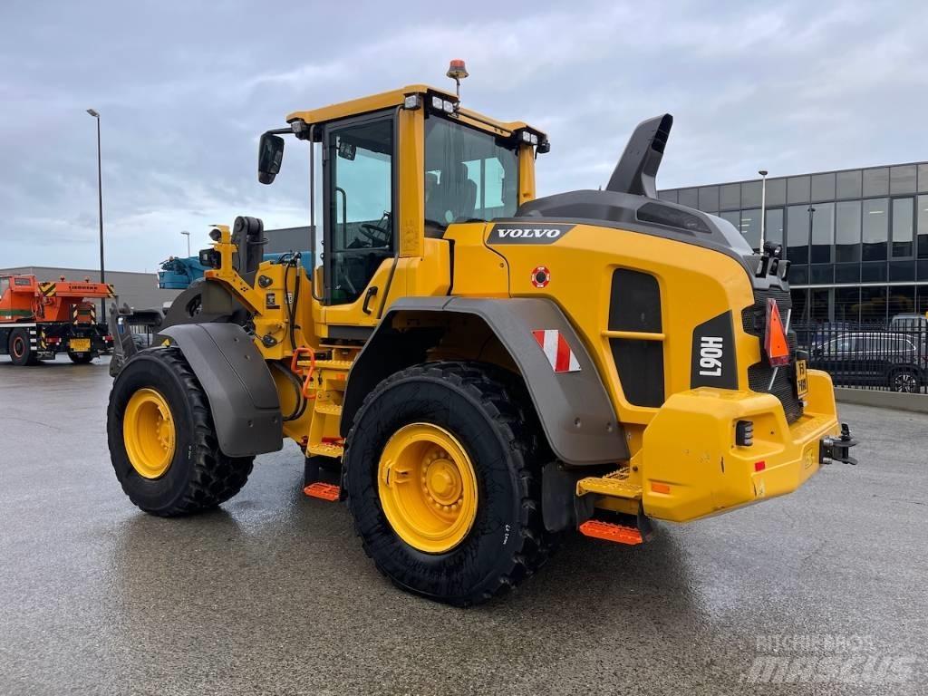 Volvo L 90 H Pale gommate