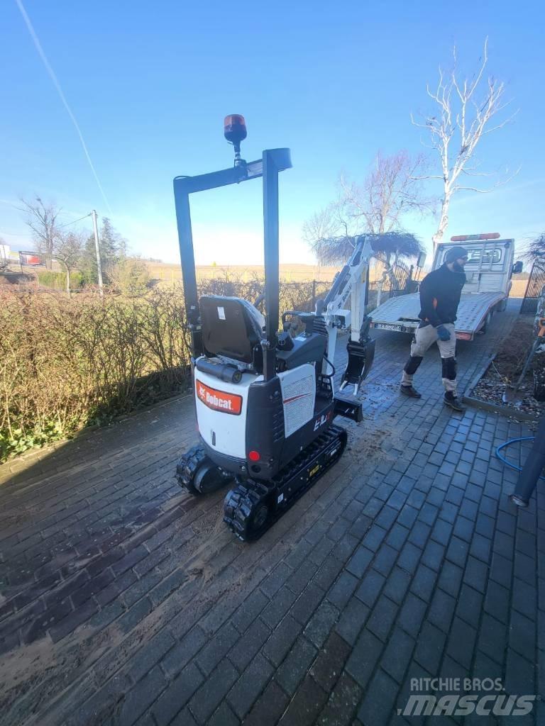 Bobcat E10z Miniescavatori