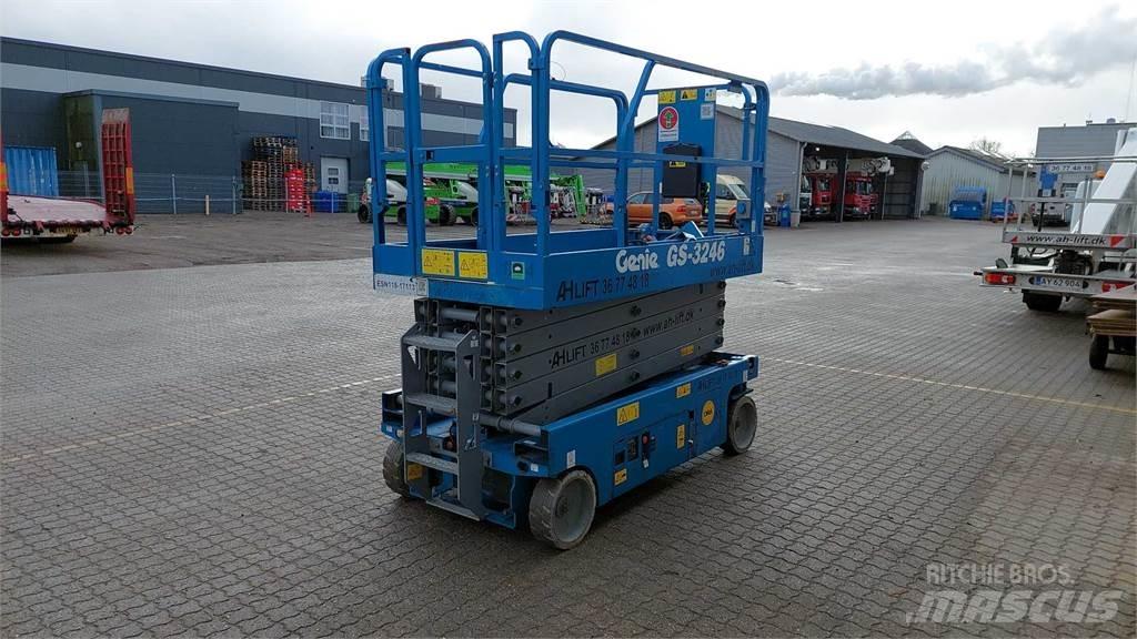 Genie GS3246 Piattaforme a pantografo