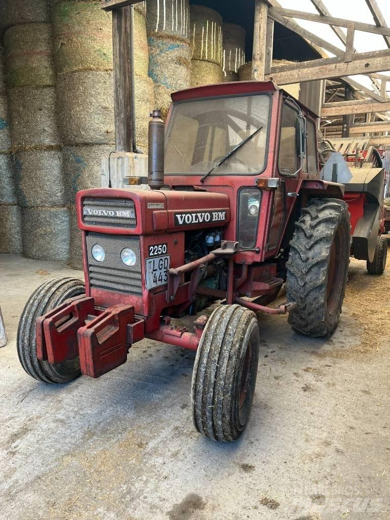 Volvo BM 2250 Trattori