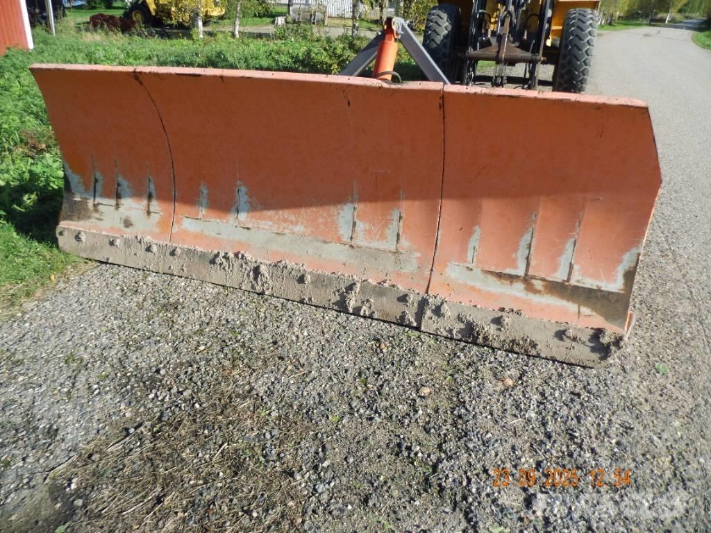 Volvo L 40 B Pale gommate