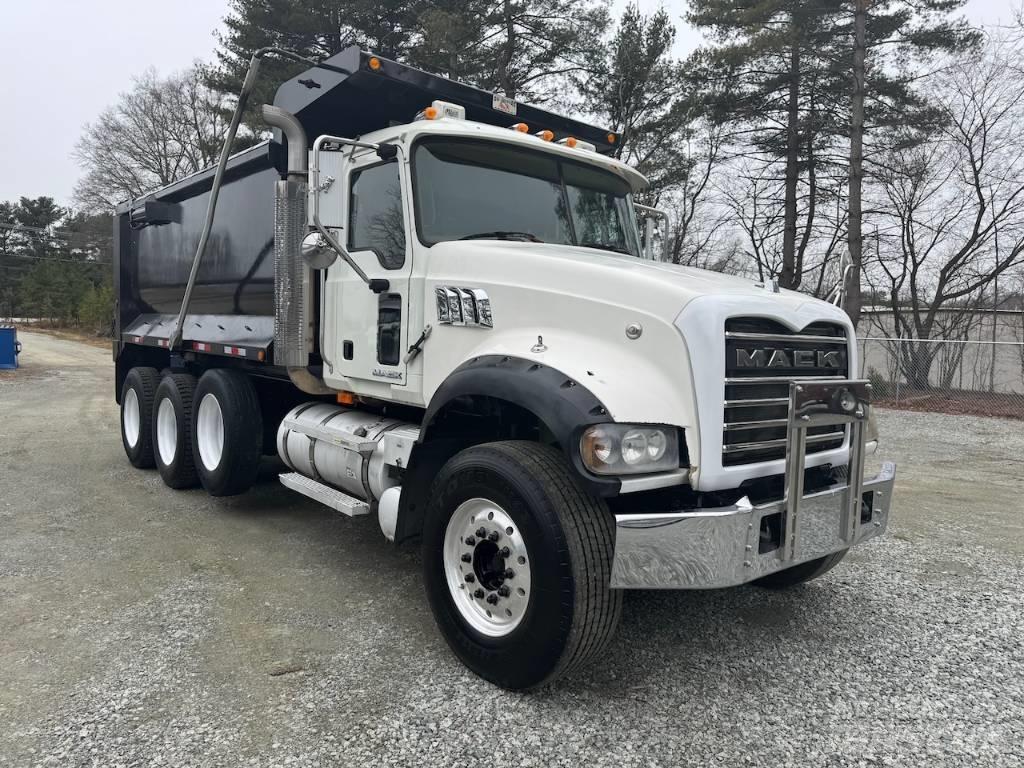 Mack CTP 713 Camion ribaltabili