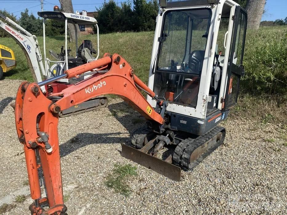 Takeuchi TB 215 R Miniescavatori