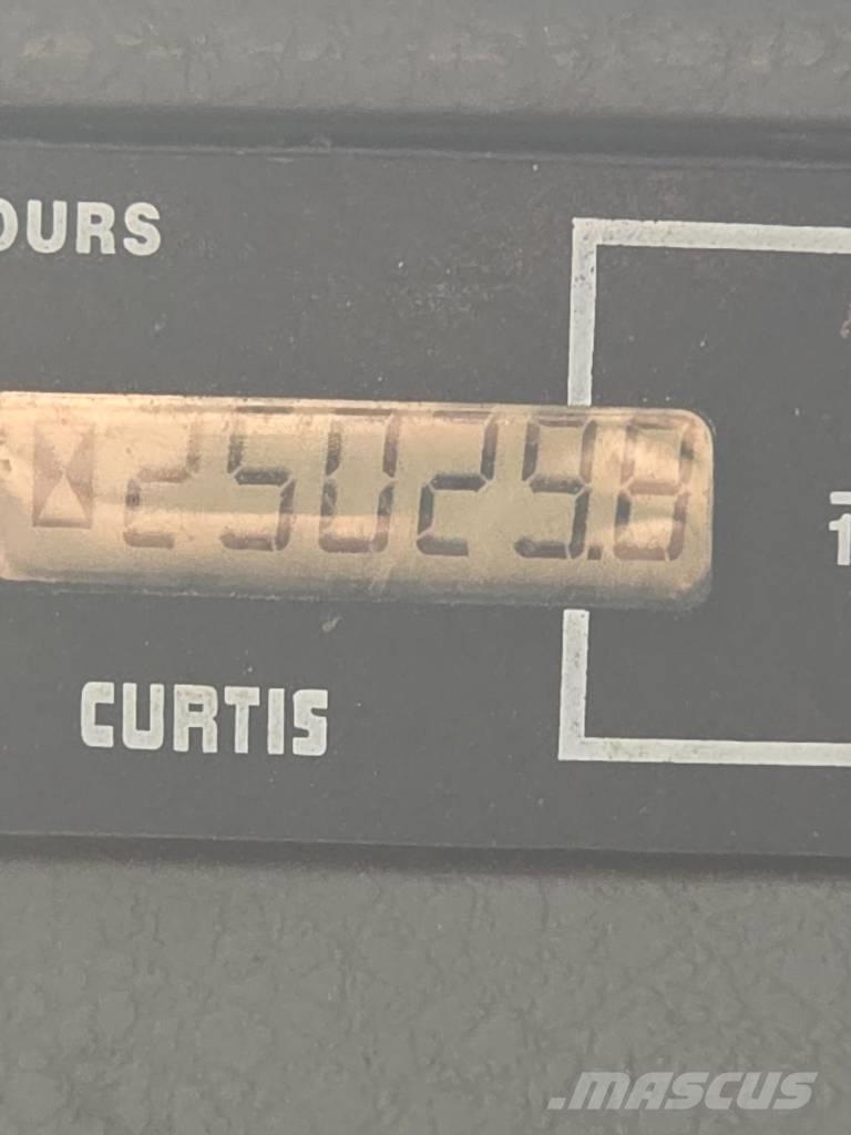 Doosan DX 300 LCA Escavatori cingolati