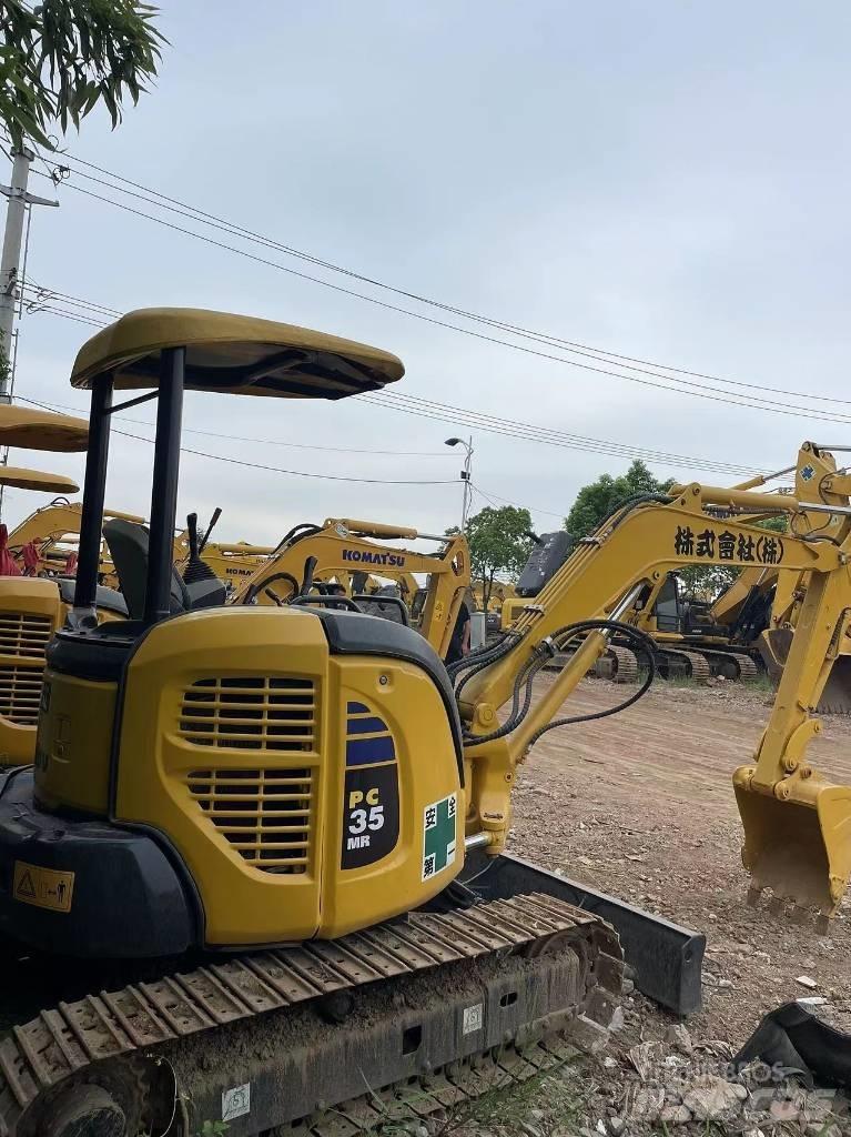 Komatsu PC35 Miniescavatori