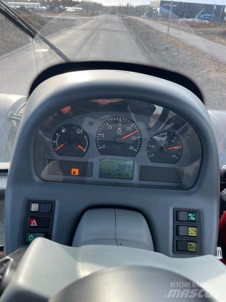 Valtra T151 Trattori