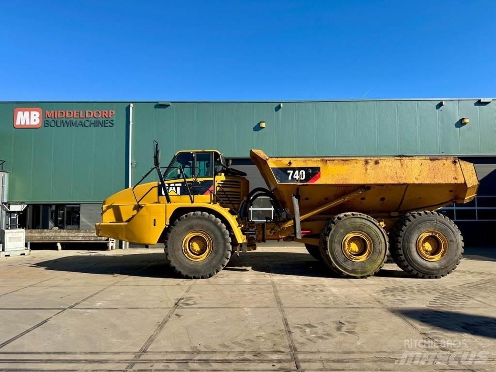 CAT 740 Dumpers articolati