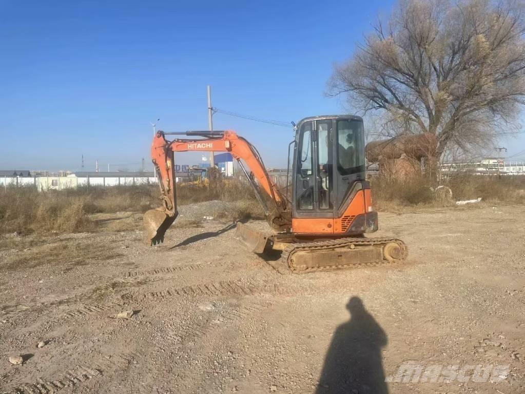Hitachi ZX 35 U Miniescavatori