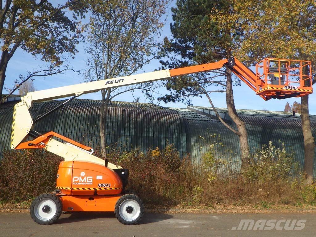 JLG 600AJ Piattaforme a braccio articolato