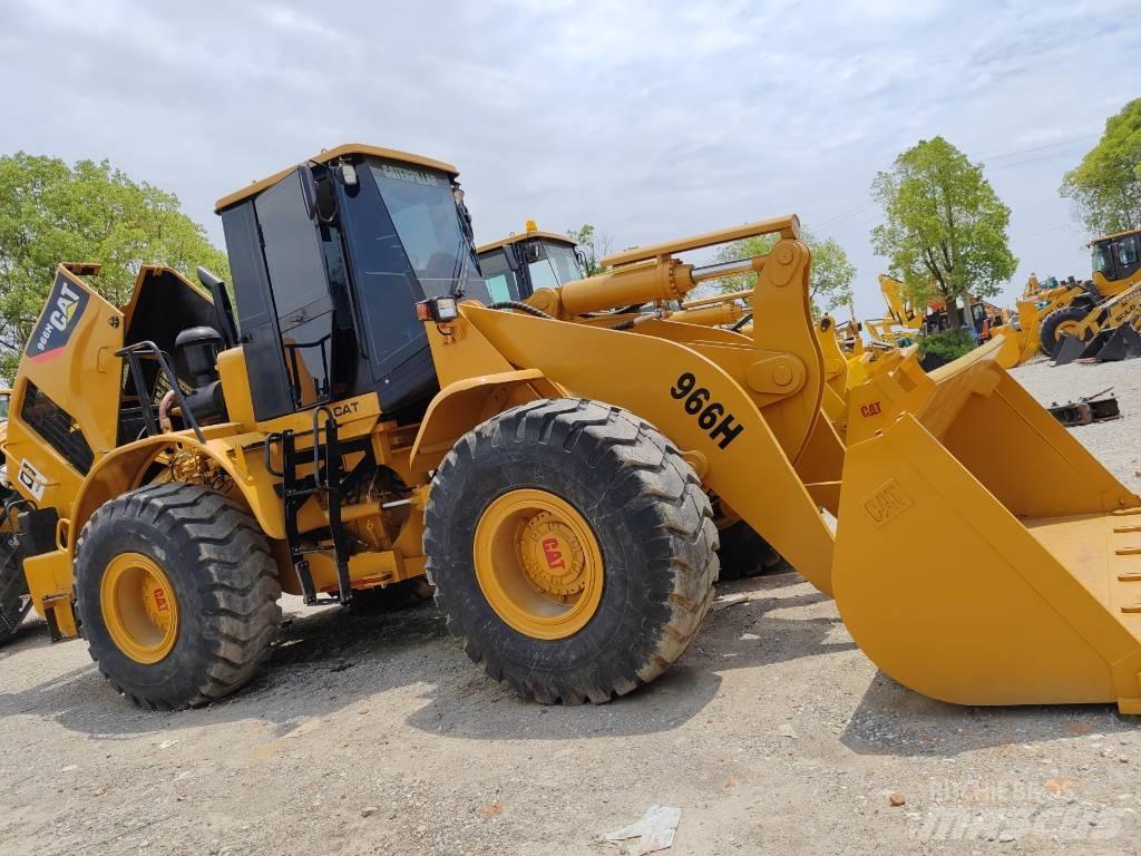 CAT 966 H Pale gommate