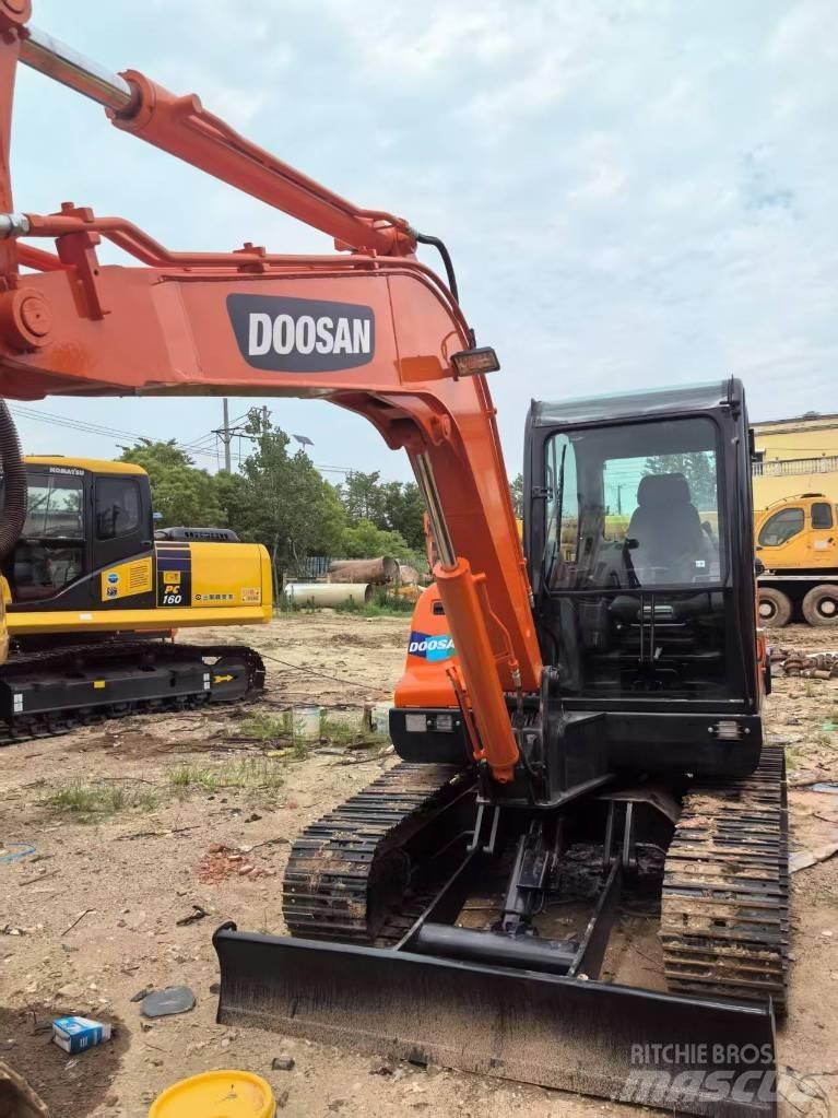 Doosan DX 60 Escavatori cingolati