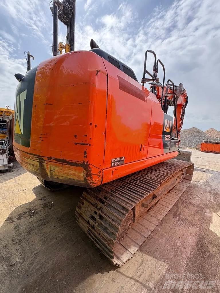 CAT 323E Escavatori cingolati