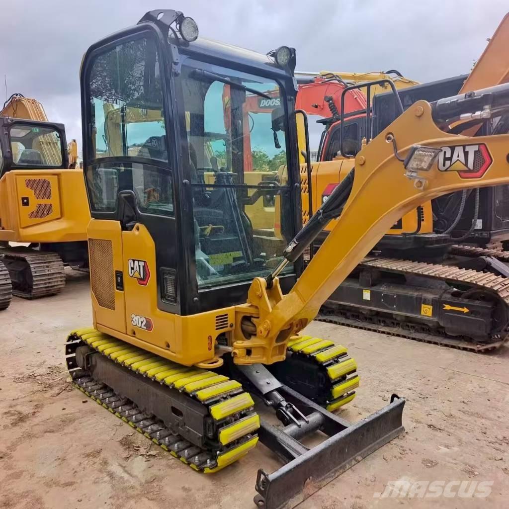 CAT 302 CR Miniescavatori