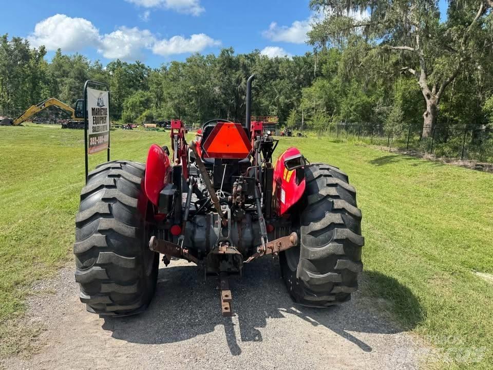 Massey Ferguson 2635 Trattori