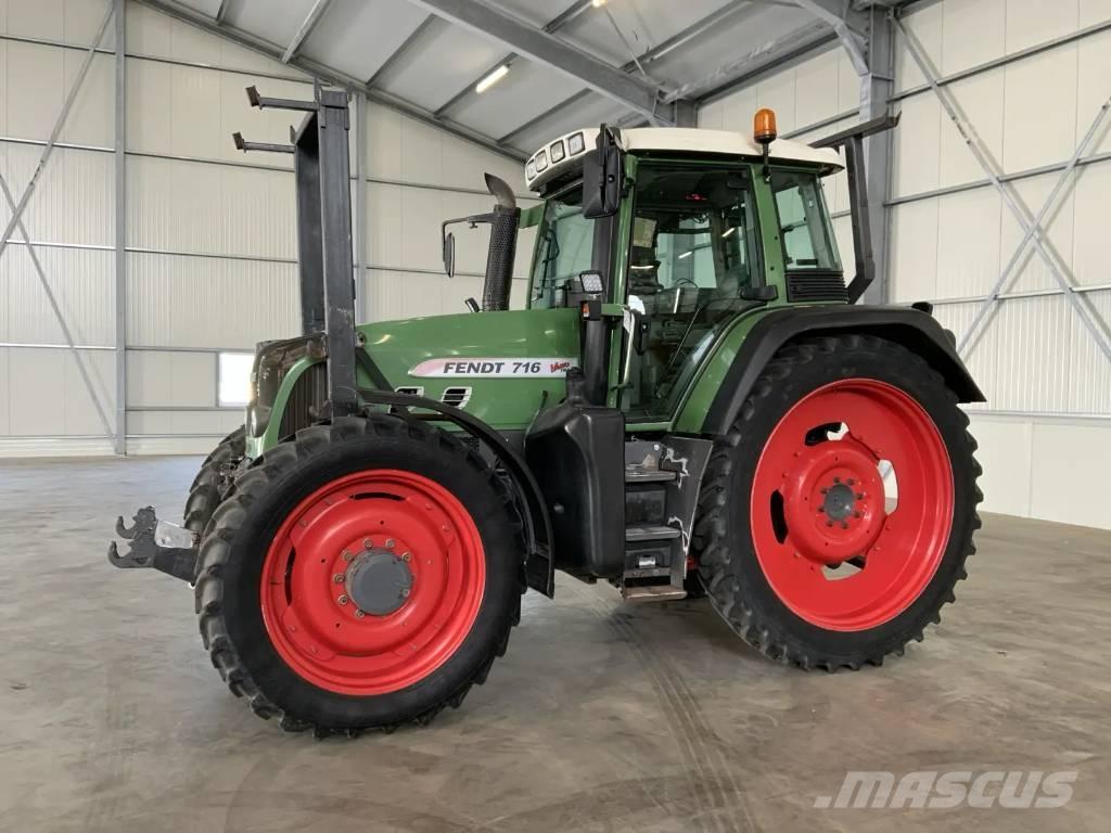 Fendt 716 Vario TMS Trattori