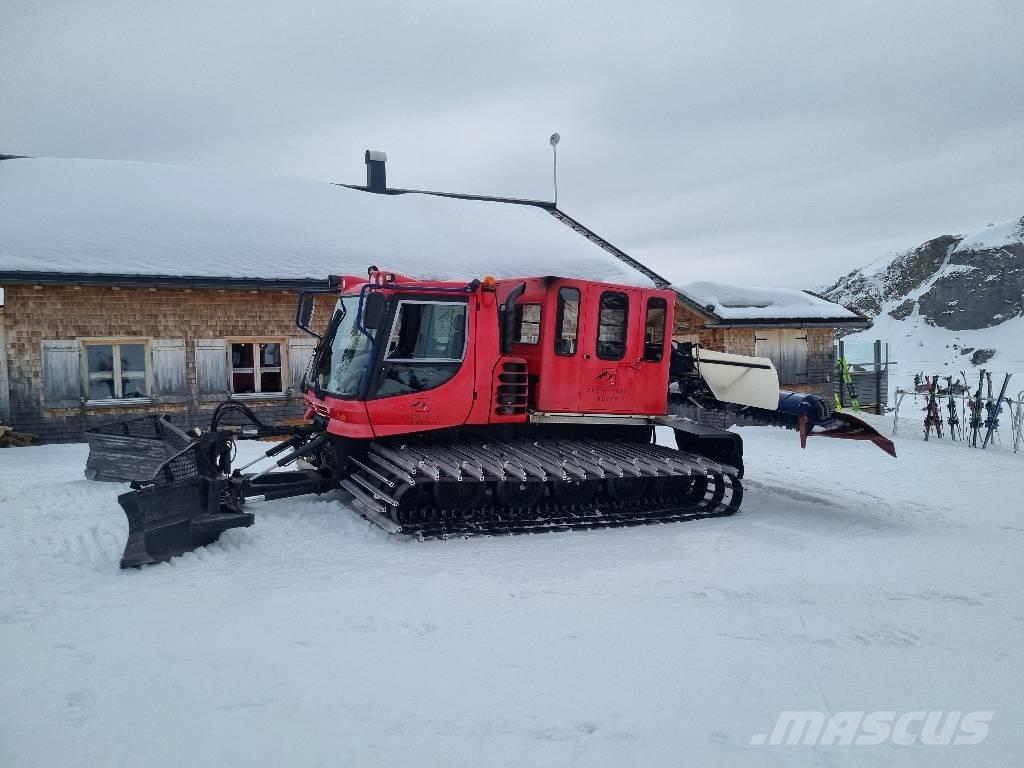  Pistenbully 300 DD Battipista