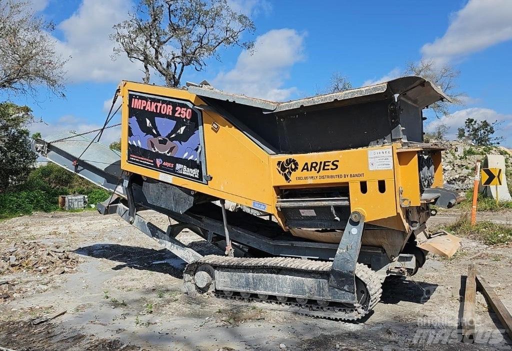 Arjes Impaktor 250 Frantumatori da cantiere
