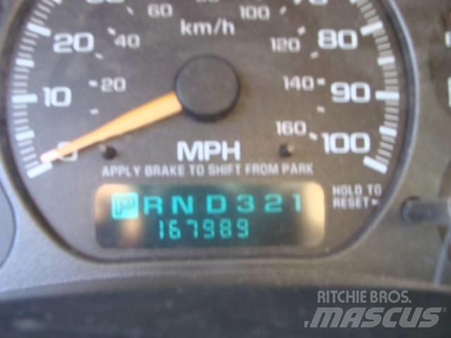 Chevrolet 3500 Camion con sponde ribaltabili