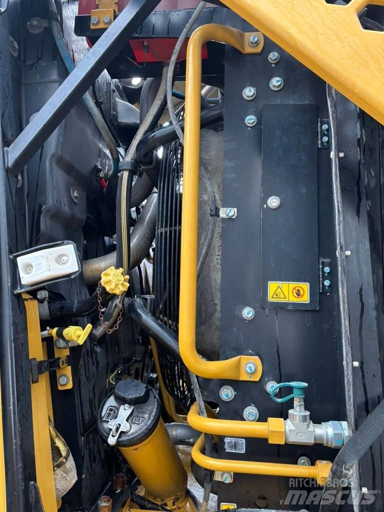 CAT 966 K Pale gommate