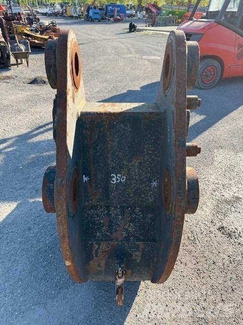 CAT 324 SZER 600 MM Retroescavatori