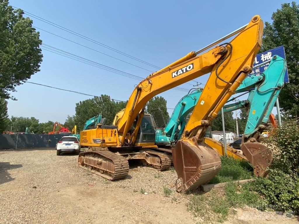 Kato HD 1023 R Escavatori cingolati