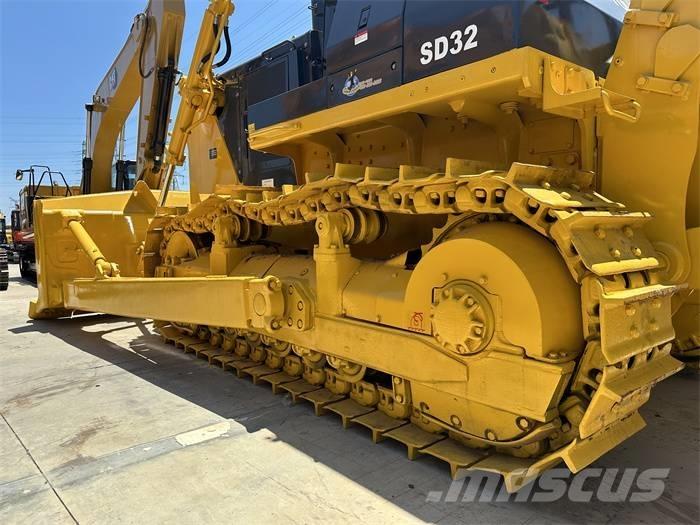Shantui SD 32 Dozer cingolati