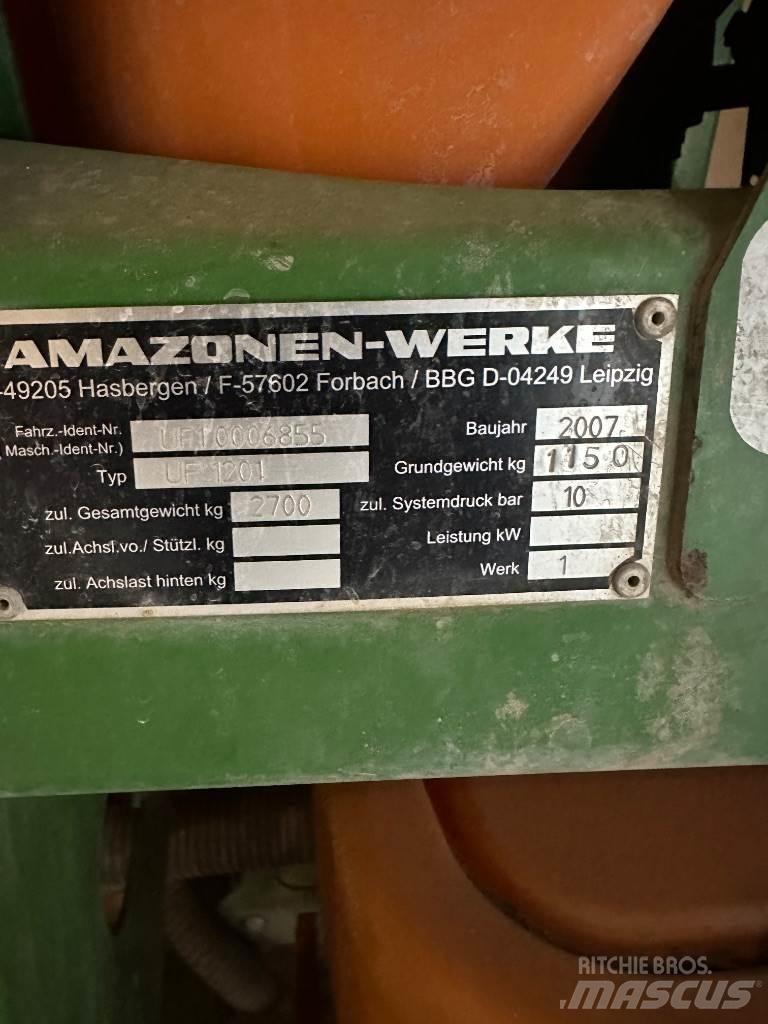 Amazone UF1201 Irroratori montati
